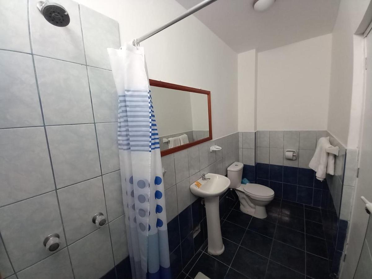Hostal Los Frayles Paracas Luaran gambar