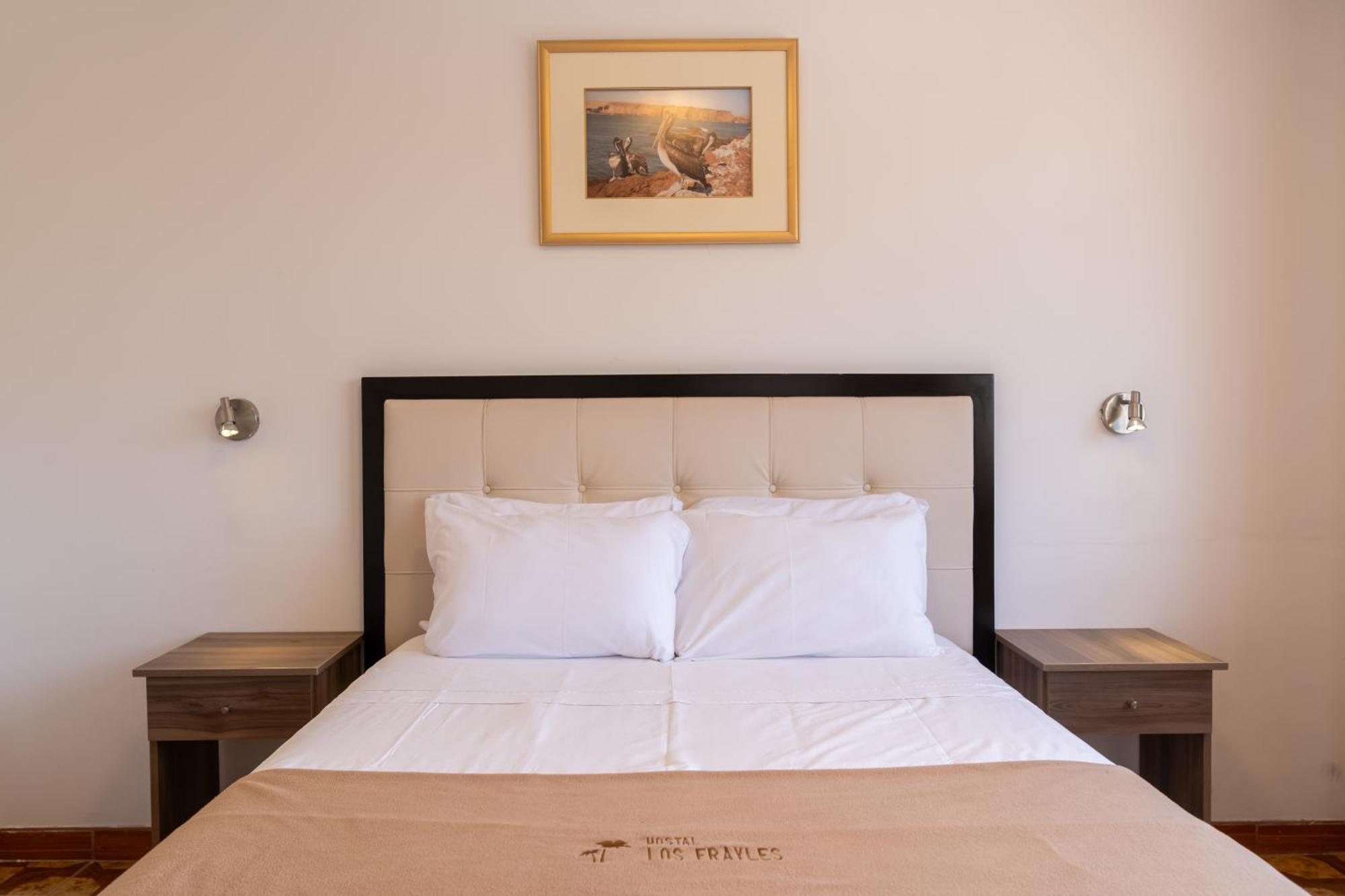 Hostal Los Frayles Paracas Luaran gambar