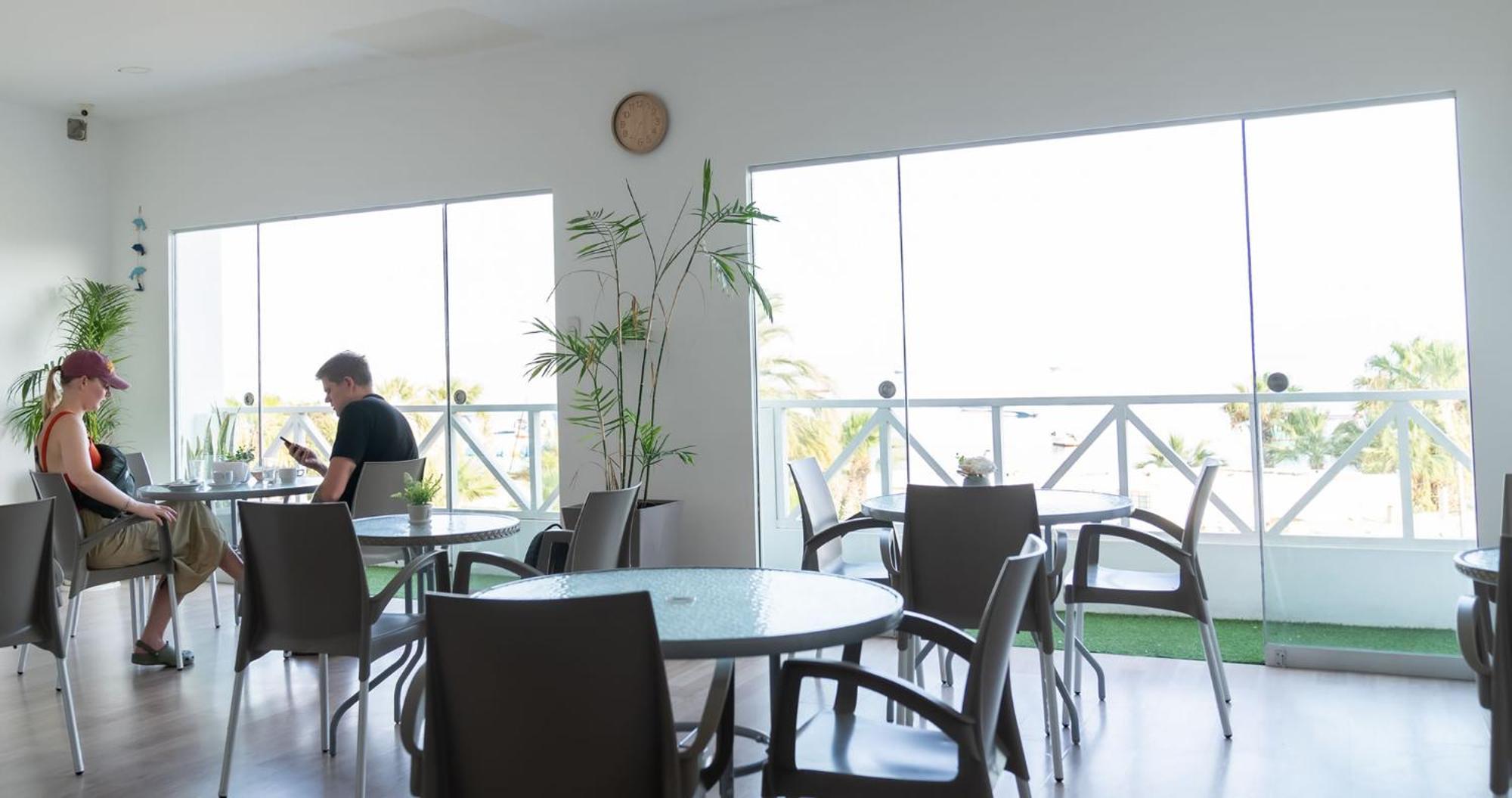 Hostal Los Frayles Paracas Luaran gambar